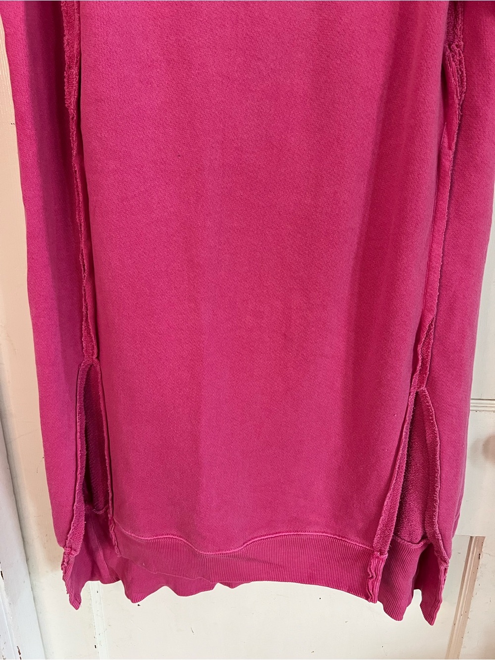 Free People We The Free Camden Maxi Sweatshirt in Beetroot Size XS NWT - Picture 4 of 13